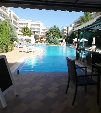 Grand Kamelia 아파트 *