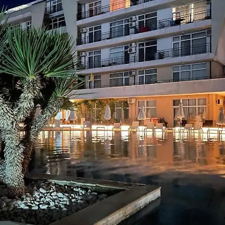 Grand Kamelia Apartament Słoneczny Brzeg